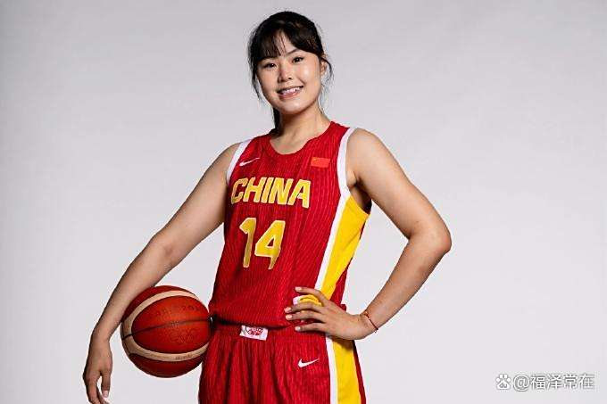 联手新科状元！李月汝加盟达拉斯飞翼风暴得到2个选秀权