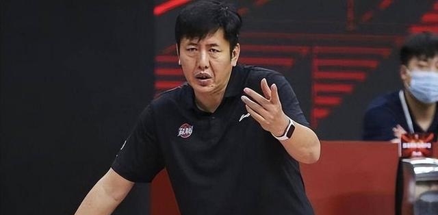 浙江男篮主帅王世龙加入南京同曦教练组的简单介绍